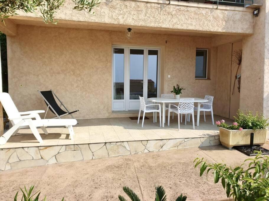 Appartement En Rez De Villa Vue Mer مونتايسلو المظهر الخارجي الصورة